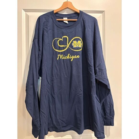Michigan Wolverines Long Sleeve size 3XL - Picture 1 of 2